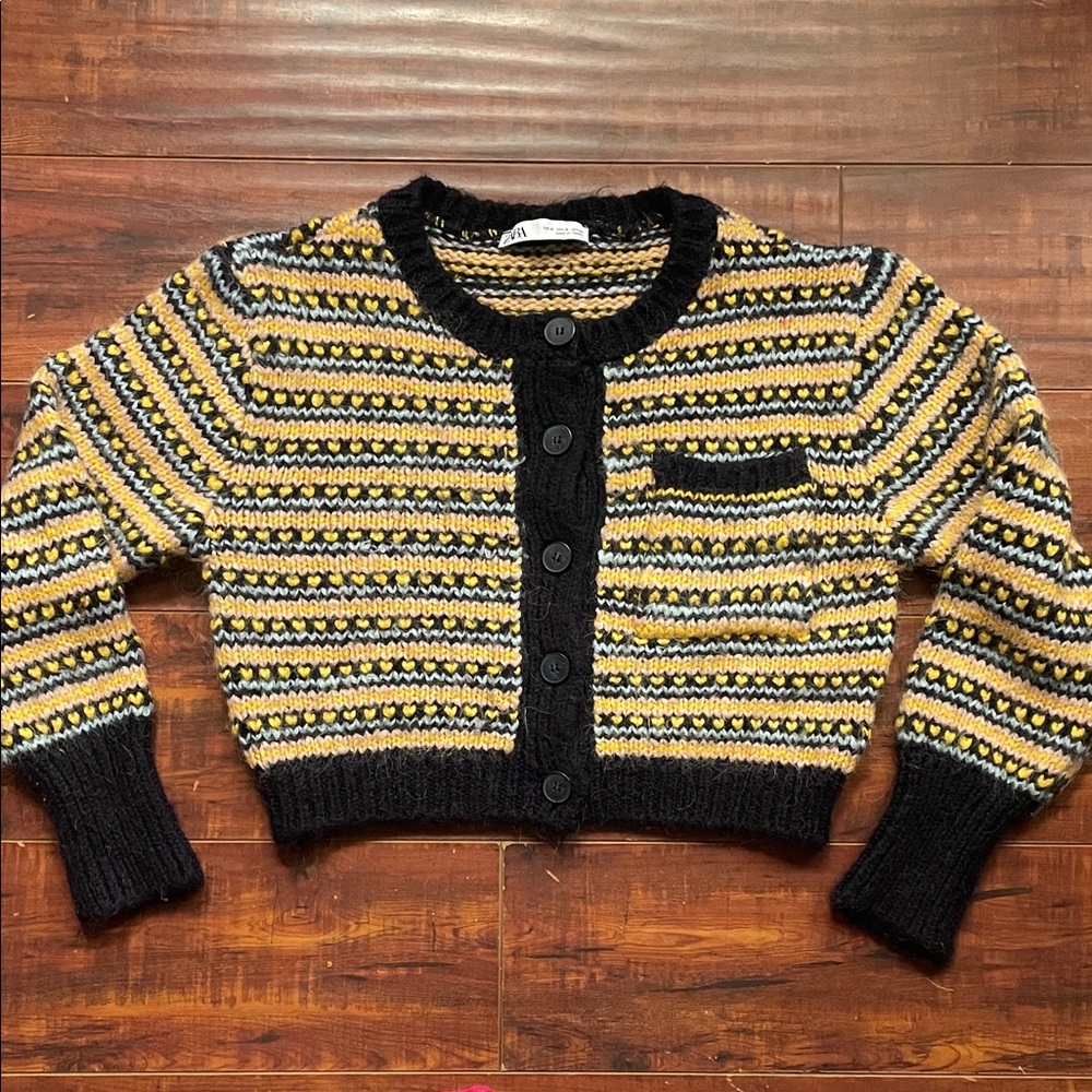 Zara navy, yellow and pink button up cardigan. Size small.
